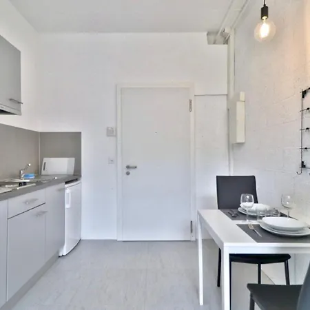 Modern Studio In Lausanne #1-19 * Le Mont-Sur-Lausanne